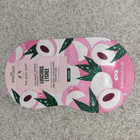 Lychee Eye Sheet Masks - Picture 1 of 5